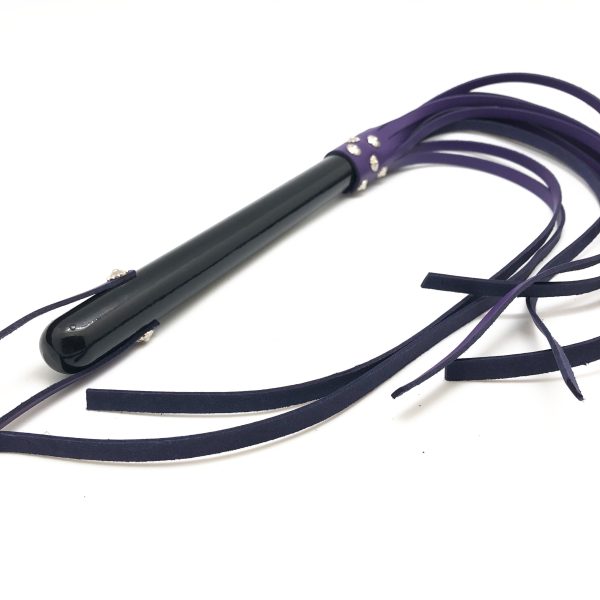 Martinet Long Lanières en cuir et Manche en bois 80cm Violet-Noir – Image 5