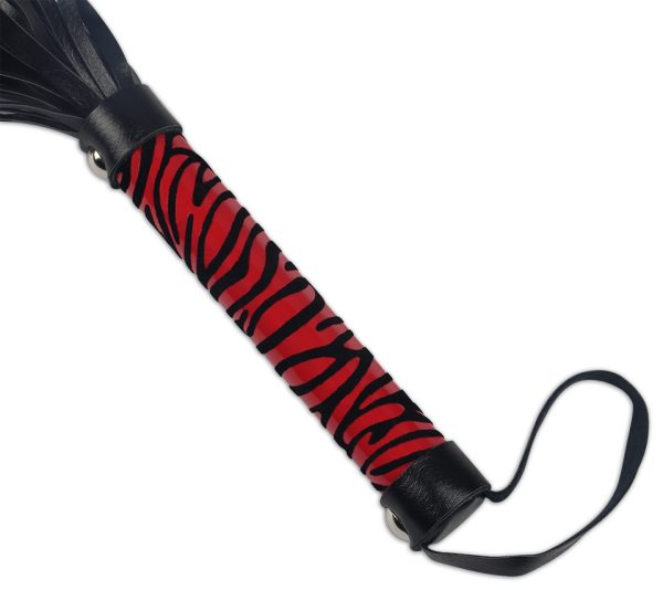 Martinet Whip Me Baby 38cm Noir-Rouge – Image 4