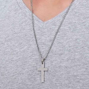 Pendentif Croix CROSS avec Chaine Argentée