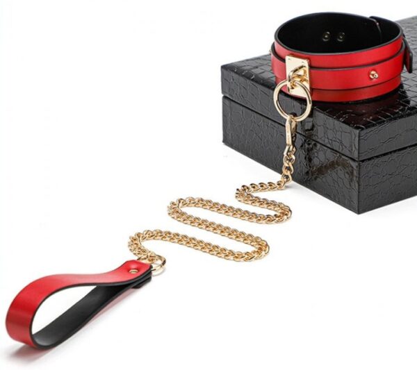 Coffret BDSM Luxury Noir-Rouge 8 Pièces – Image 8