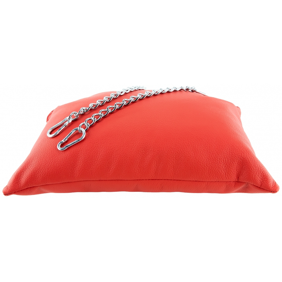 Coussin en cuir 23 x 32cm + Chaînes Rouge – Image 2