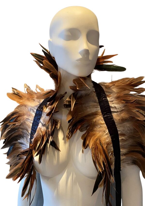 Couvre-Épaules Plumes Beige-Marron – Image 6