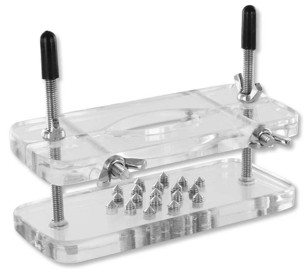 Écraseur de bourses avec pics Ball Butcher