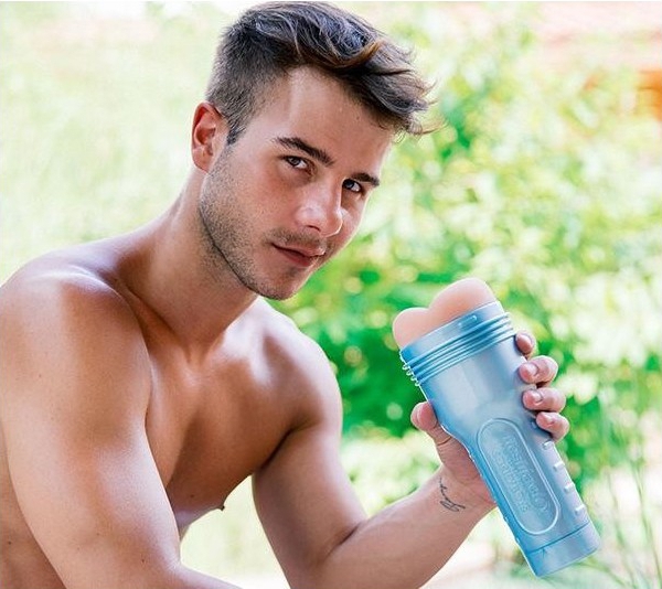 Masturbateur FleshJack Boys Cul Allen King – Image 3