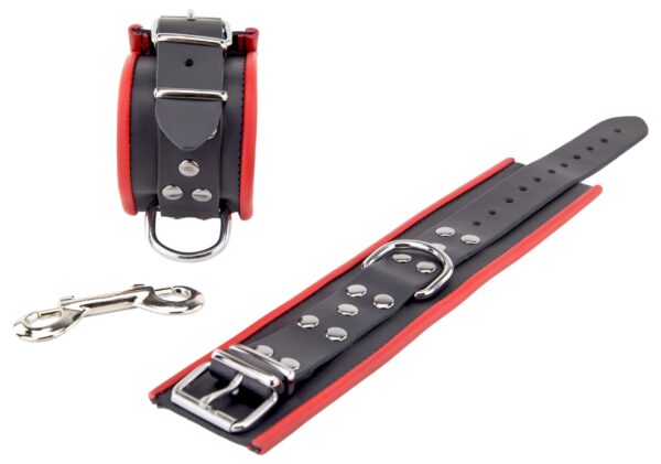 Menottes en cuir pour les chevilles Noir-Rouge – Image 4