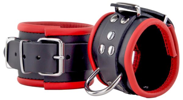 Menottes en cuir pour poignets Noir-Rouge – Image 7